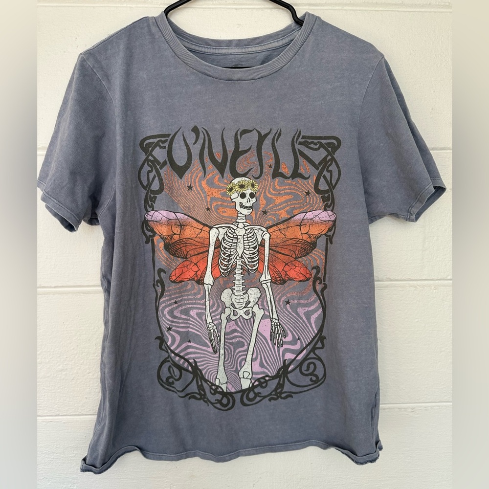 O’Neill oversized tee, fits up to an XL